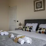 Villa Splendid Magna With Pool And Park - Langhe Hills