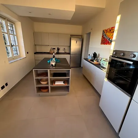 Villa Splendid Magna With Pool And Park - Langhe Hills *