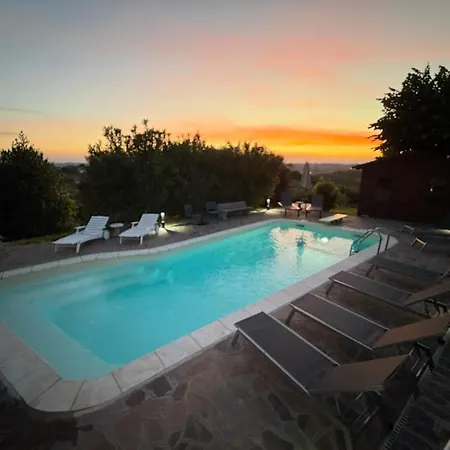 Willa Splendid Magna With Pool And Park - Langhe Hills