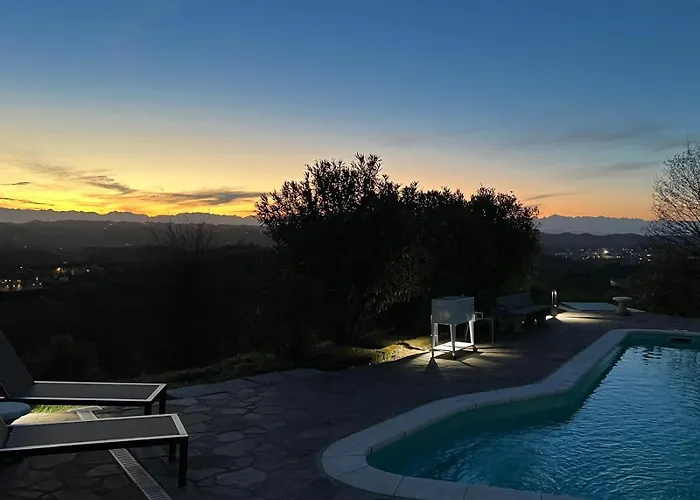 Vila Splendid Magna With Pool And Park - Langhe Hills Govone