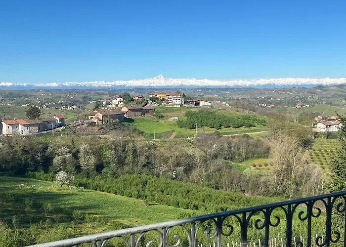 Vila Splendid Magna With Pool And Park - Langhe Hills Govone