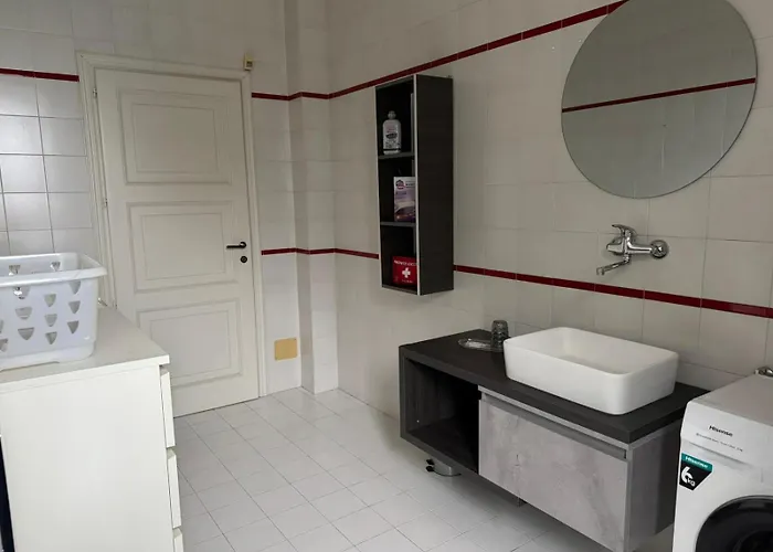 Vila Splendid Magna With Pool And Park - Langhe Hills