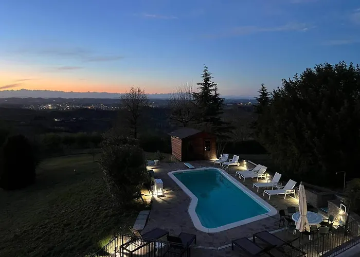 Vila Splendid Magna With Pool And Park - Langhe Hills *