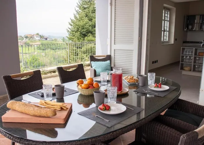 Vila Splendid Magna With Pool And Park - Langhe Hills