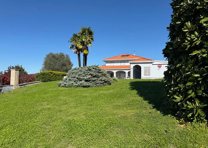 Vila Splendid Magna With Pool And Park - Langhe Hills