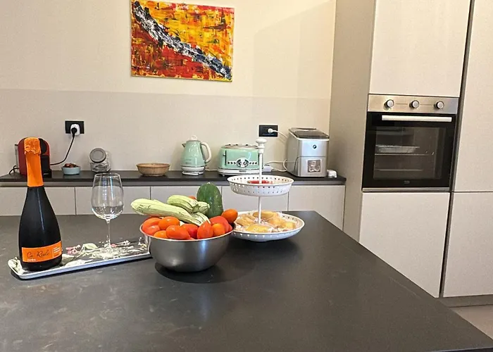 Vila Splendid Magna With Pool And Park - Langhe Hills Govone